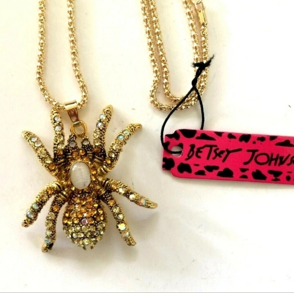 NWR Betsey Johnson Gold Spider Pendant Necklace 24" CHAIN - Picture 2 of 15
